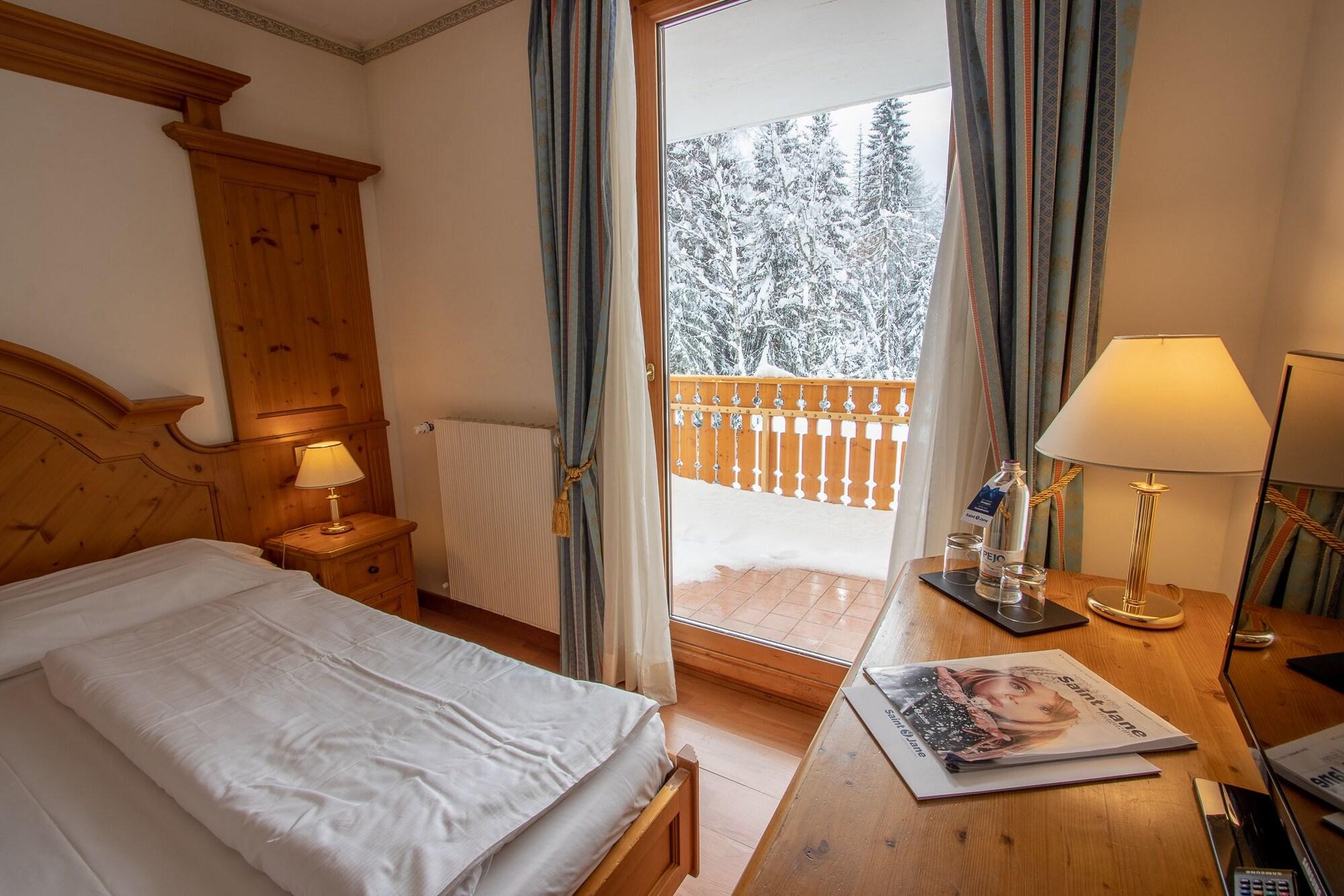 Park Hotel Folgarida Εξωτερικό φωτογραφία