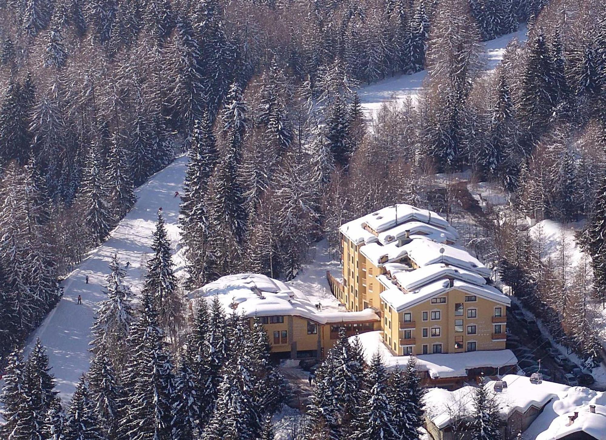 Park Hotel Folgarida Εξωτερικό φωτογραφία