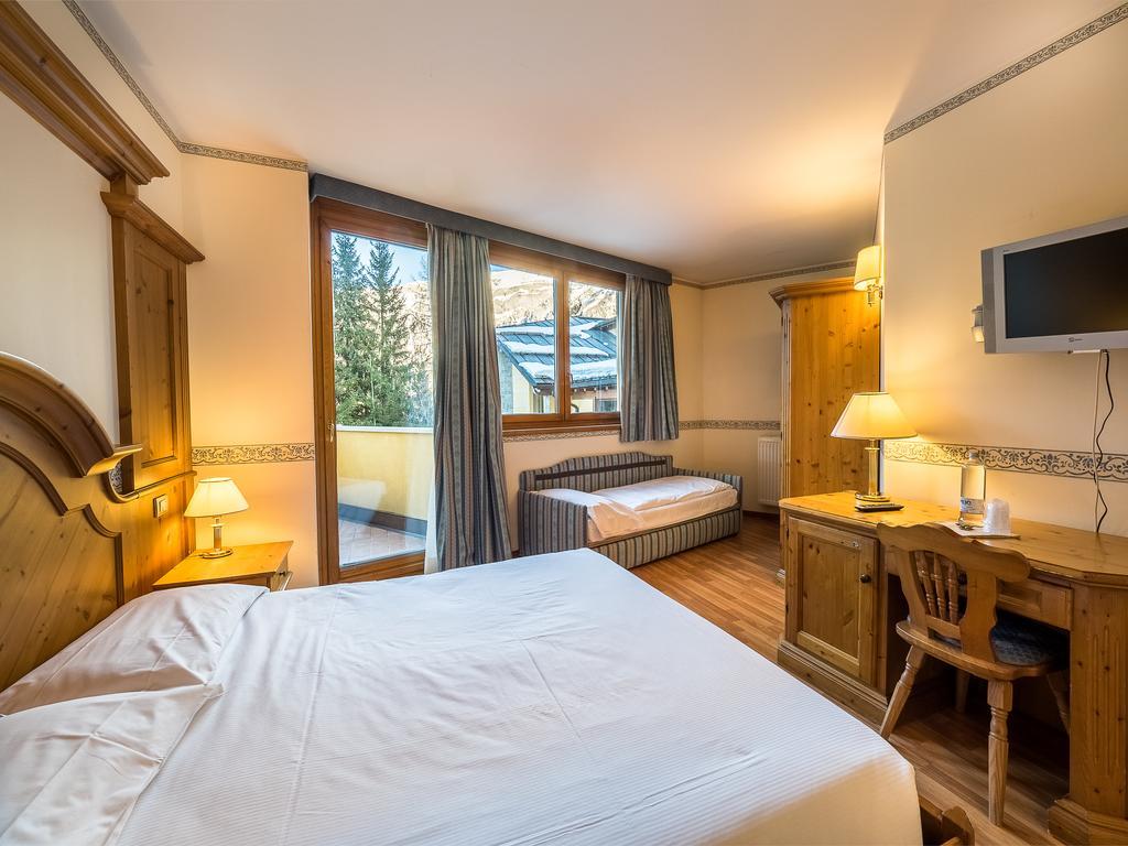 Park Hotel Folgarida Εξωτερικό φωτογραφία